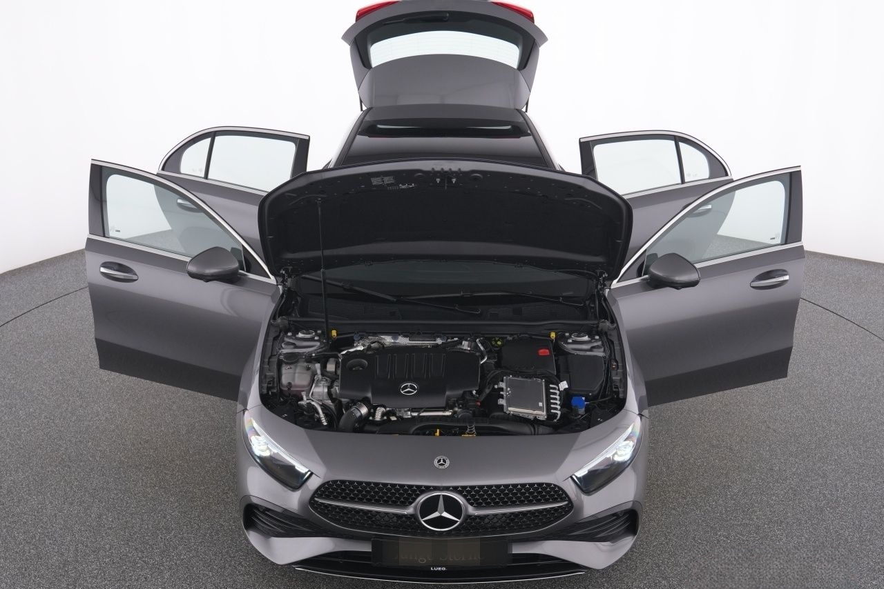 Mercedes-Benz A 200 d AMG+Pano+MBeam+360+Sound+KeyGo+Leder+EDW foto 13