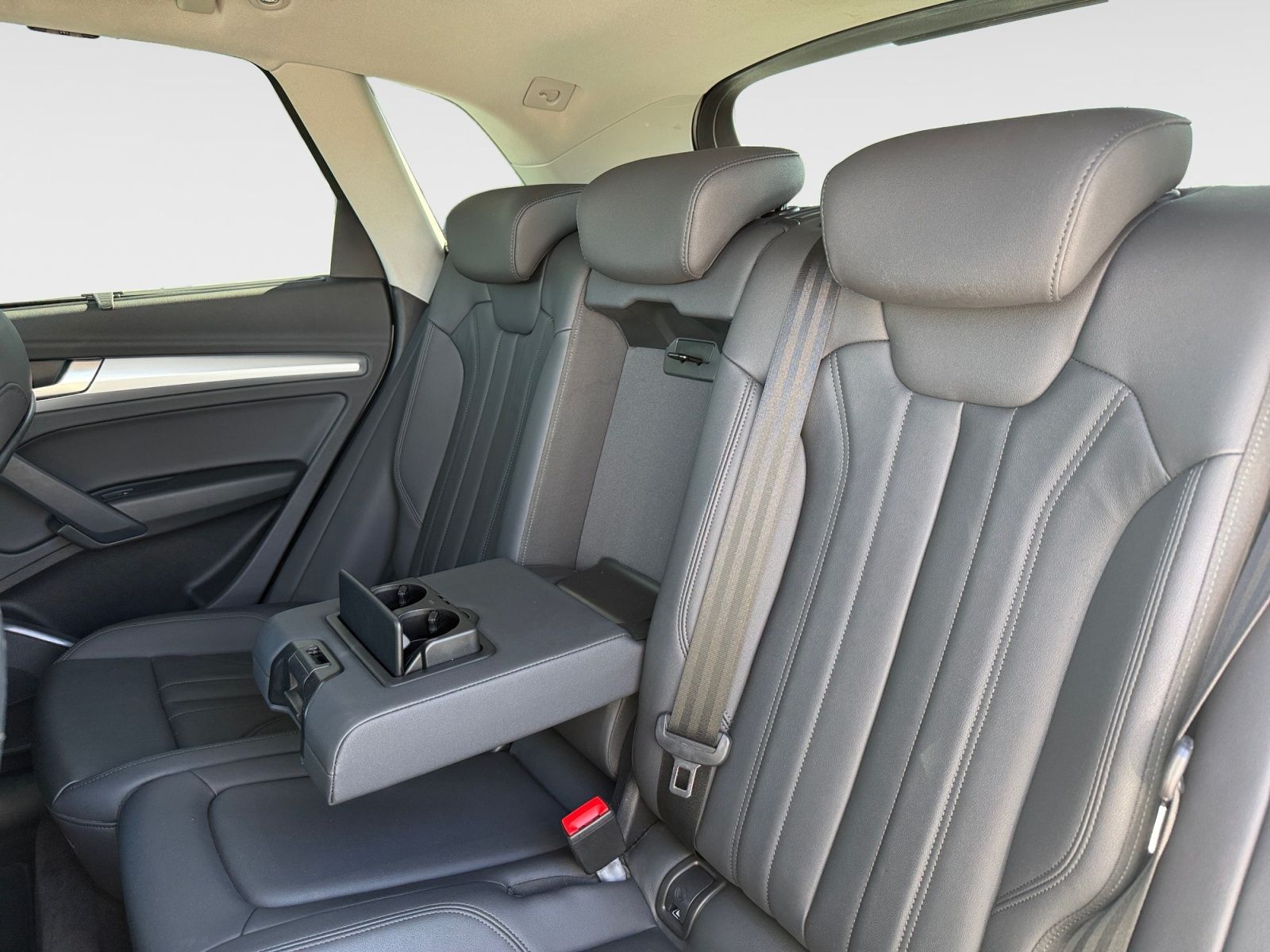 Audi Q5 50 2.0 TFSI e quattro AHK Pano RFK ACC Navi M foto 9