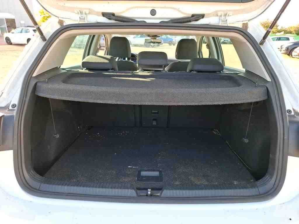 Volkswagen Golf VIII Lim. Life 1.0TSI LED Navi ACC Kamera foto 7