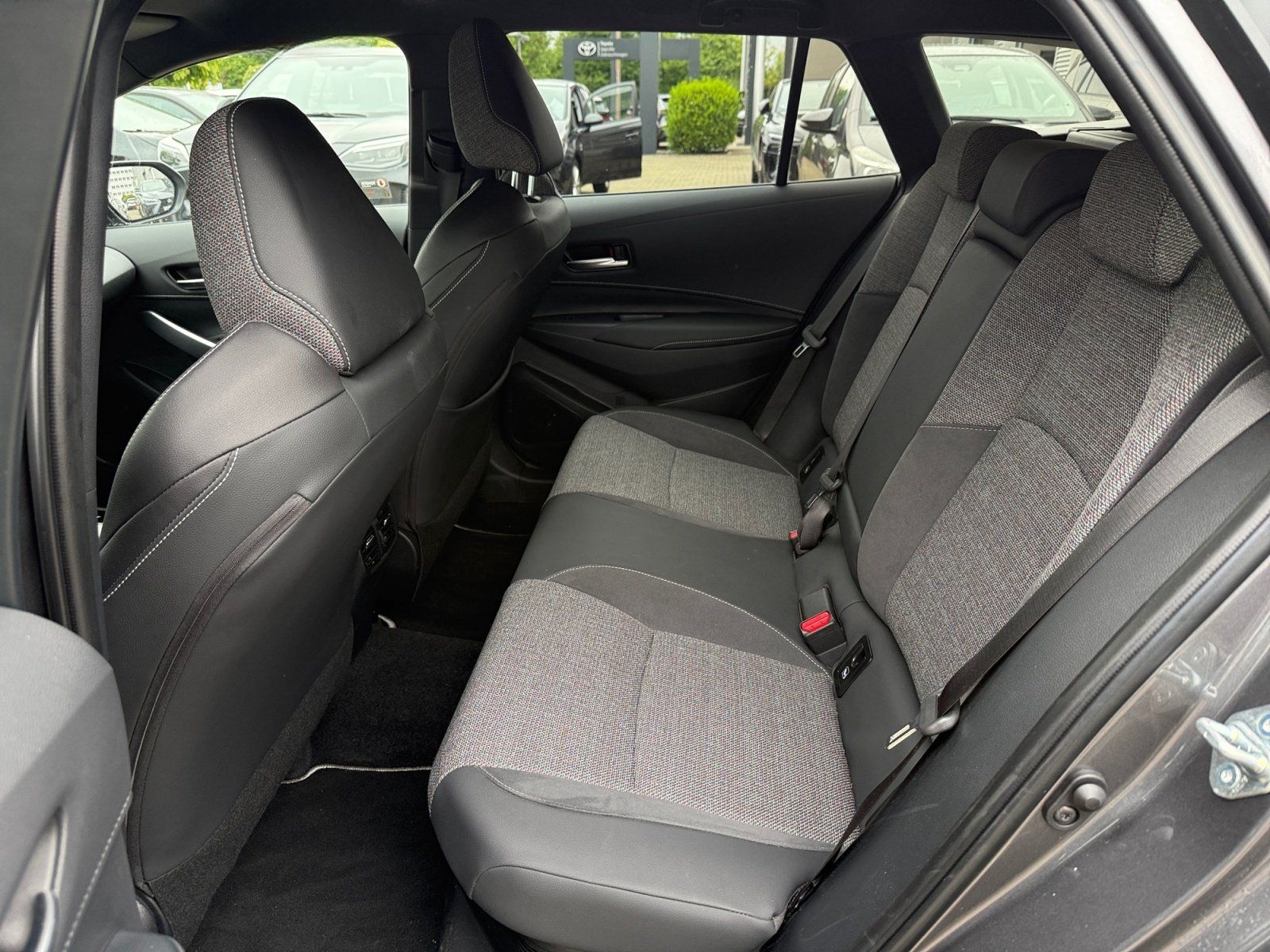 Toyota Corolla TS 1.8l Hybrid Teamplayer *WKR+Technik* foto 14