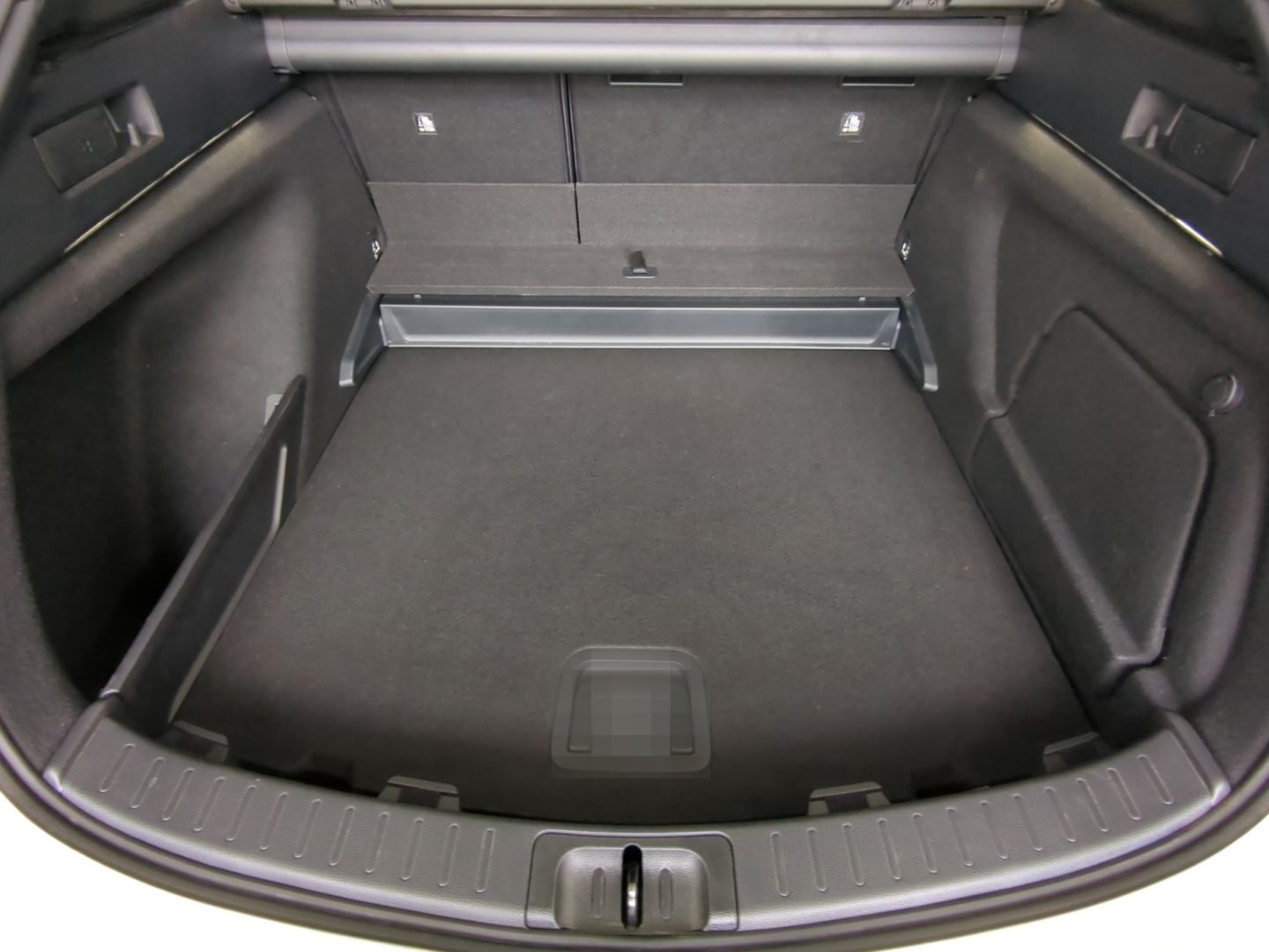 Toyota Corolla Touring Sports 2.0 Hybrid (Syst.196 PS)  foto 7