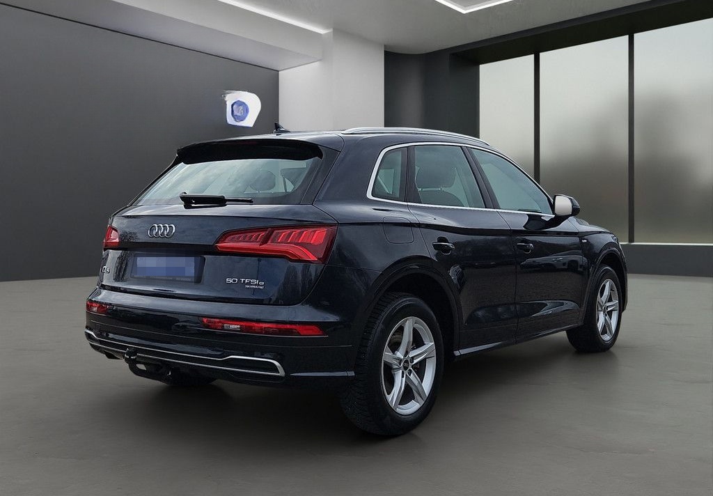 Audi Q5 50 TFSI e Quattro HYBRID XENON NAVI PANO AHK foto 3