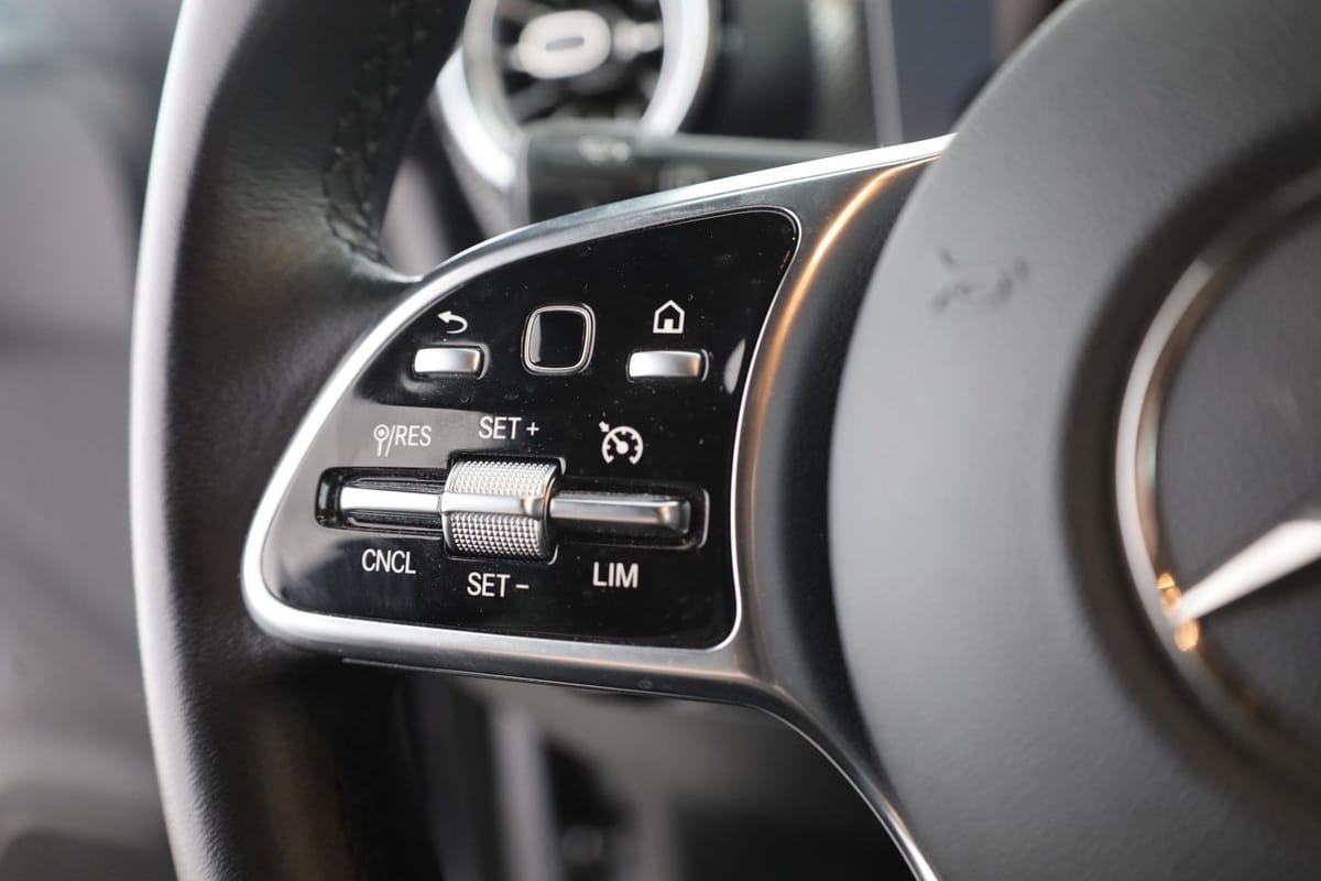 Mercedes-Benz CLA 200 SB Progressive LED Navi Sitzheizung foto 16