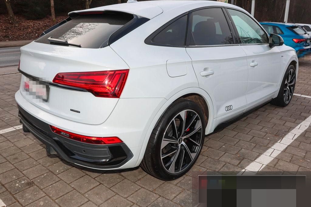 Audi Q5 Sportback S-line 55 TFSIe quattro S-tronic foto 3