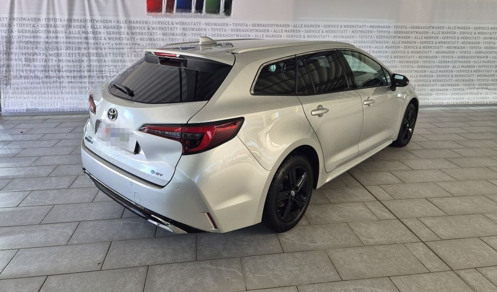 Toyota Corolla 1.8 Hybrid Touring Sports Teamplayer + T foto 5