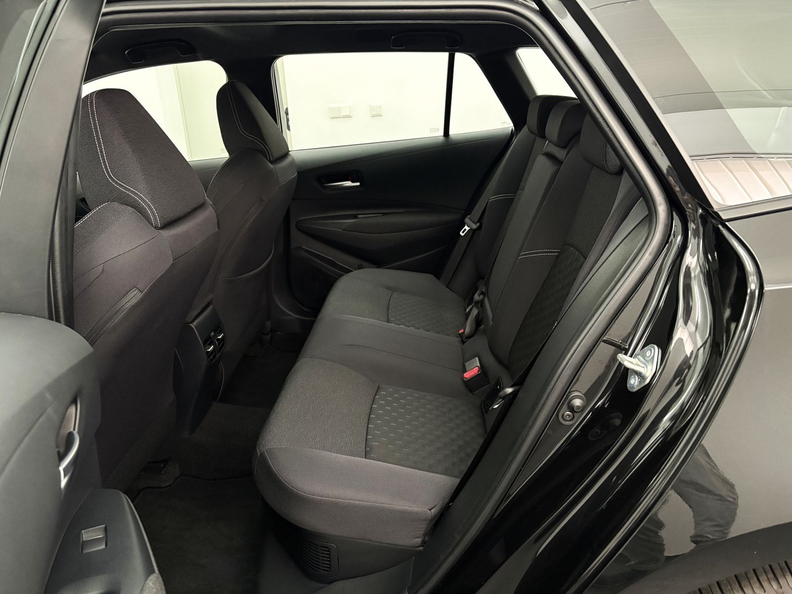 Toyota Corolla 1.8 Hybrid R-Kam#ACC#LED#Sitz-/Lenkradhz foto 19