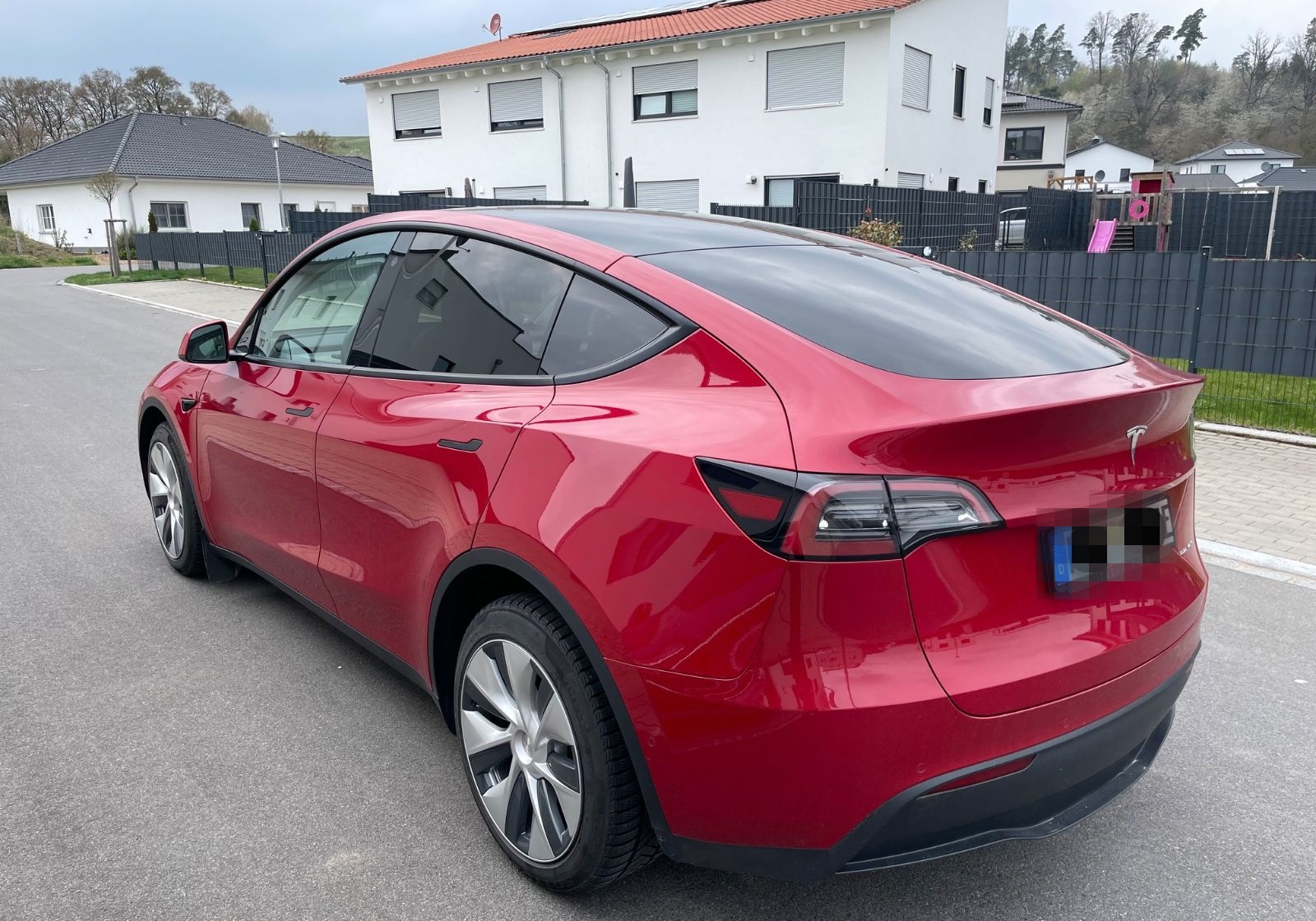 Tesla Model Y Long Range Dual Motor AWD EAP foto 3
