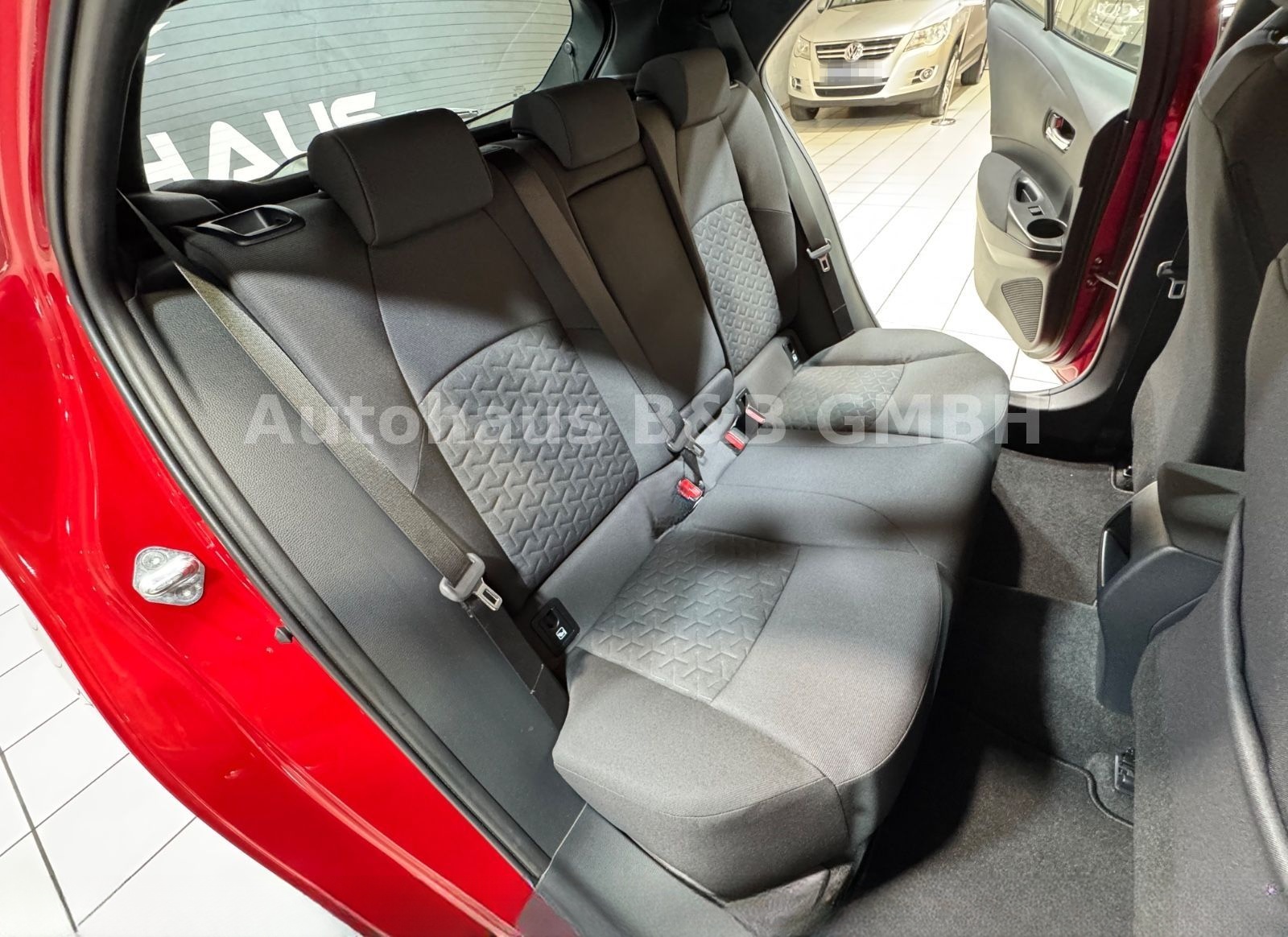 Toyota Corolla Sport*1.HD*Navi*Winterpaket*Kamera*AHK* foto 18