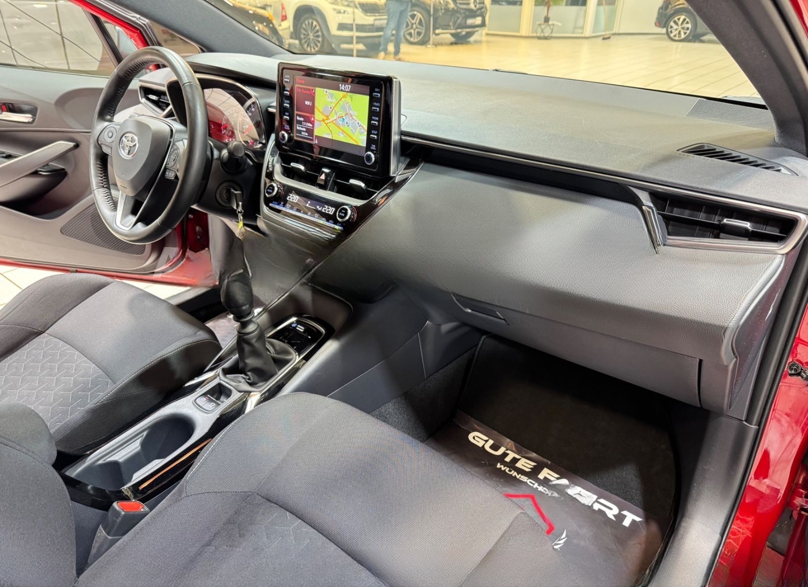Toyota Corolla Sport*1.HD*Navi*Winterpaket*Kamera*AHK* foto 20
