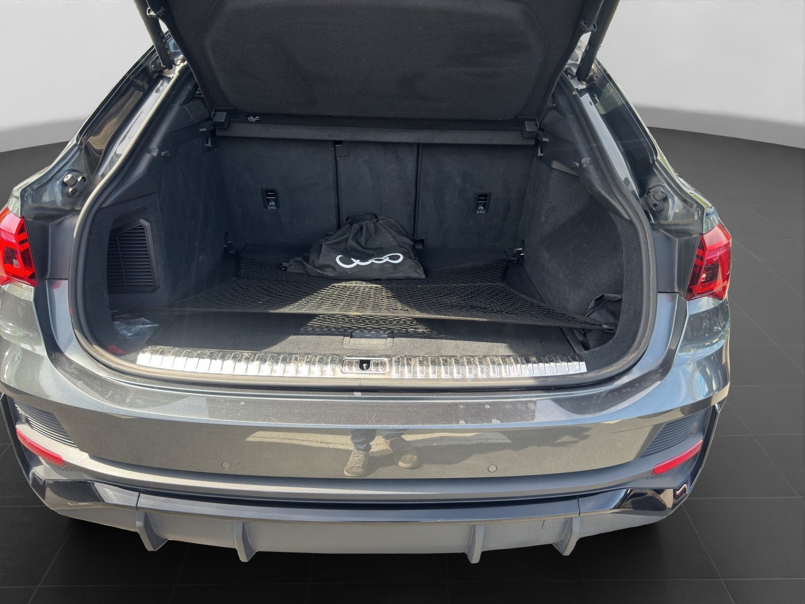 Audi Q3 Sportback 45 TFSIe 2x S LINE LM19 LED KAMERA  foto 16