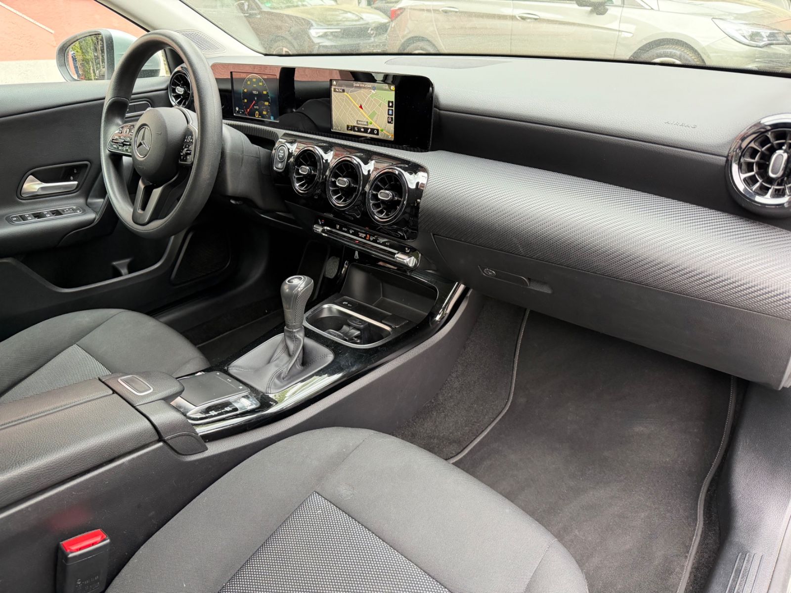 Mercedes-Benz A 200 *Navi*Alufelgen*EURO6*PDC vorne und hinten foto 13