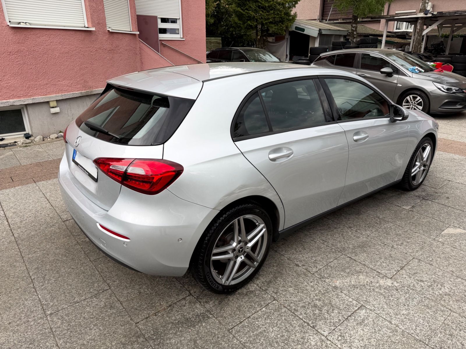 Mercedes-Benz A 200 *Navi*Alufelgen*EURO6*PDC vorne und hinten foto 7
