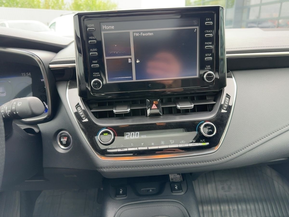 Toyota Corolla Touring Sports 2.0 Hybrid GR Sport*8-fac foto 10