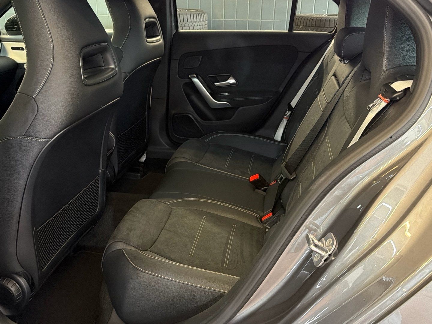 Mercedes-Benz A 200 d AMG Special Edition Night Pano Ambiente foto 14