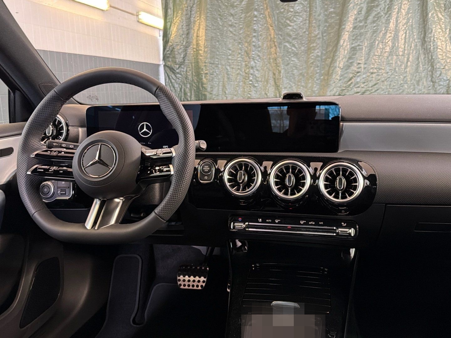 Mercedes-Benz A 200 d AMG Special Edition Night Pano Ambiente foto 9