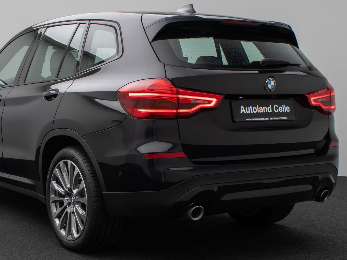 BMW X3 xD30i Panorama Kamera DAB HiFi Komfort 20Zoll foto 15