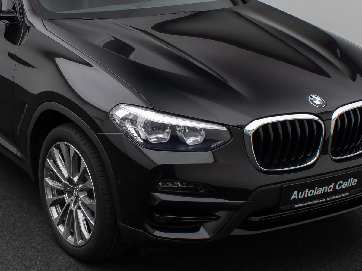 BMW X3 xD30i Panorama Kamera DAB HiFi Komfort 20Zoll foto 17
