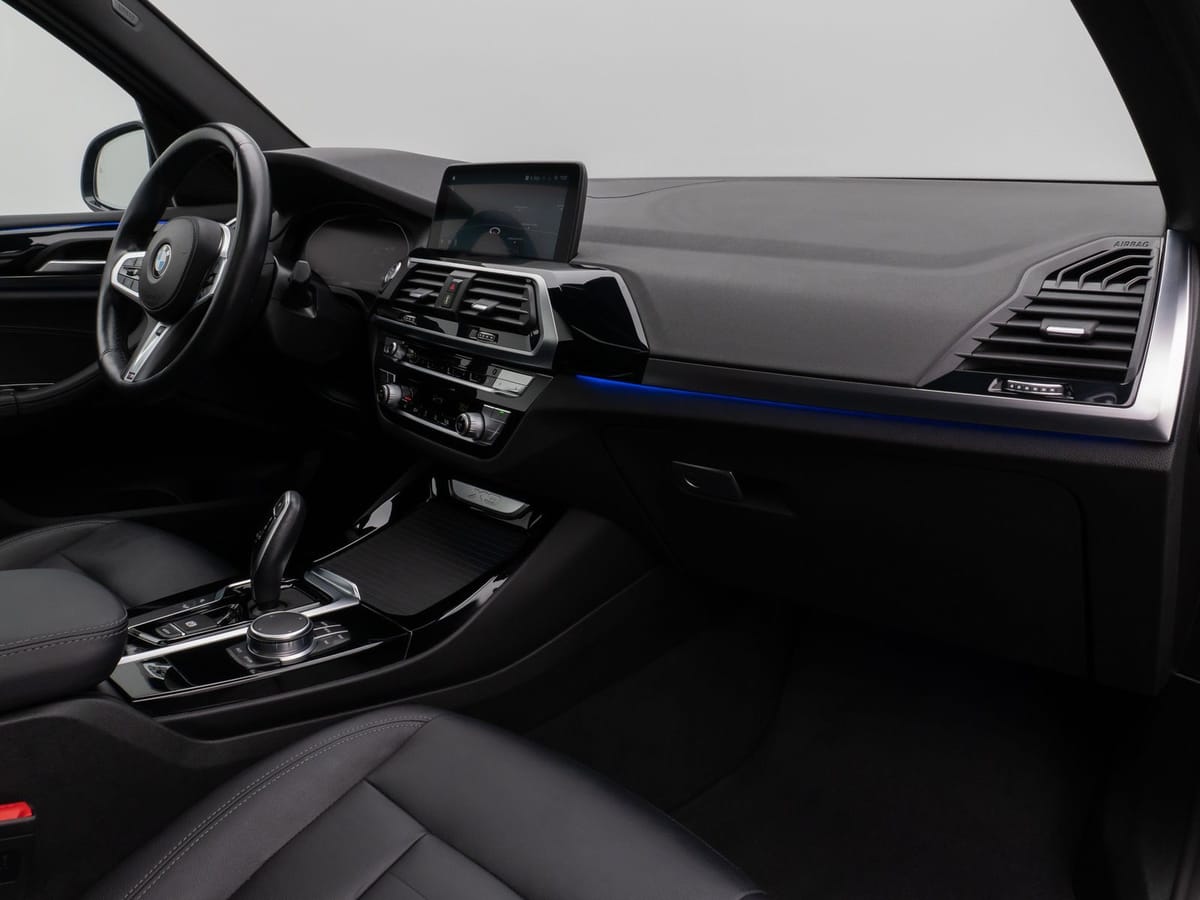 BMW X3 xD30i Panorama Kamera DAB HiFi Komfort 20Zoll foto 22