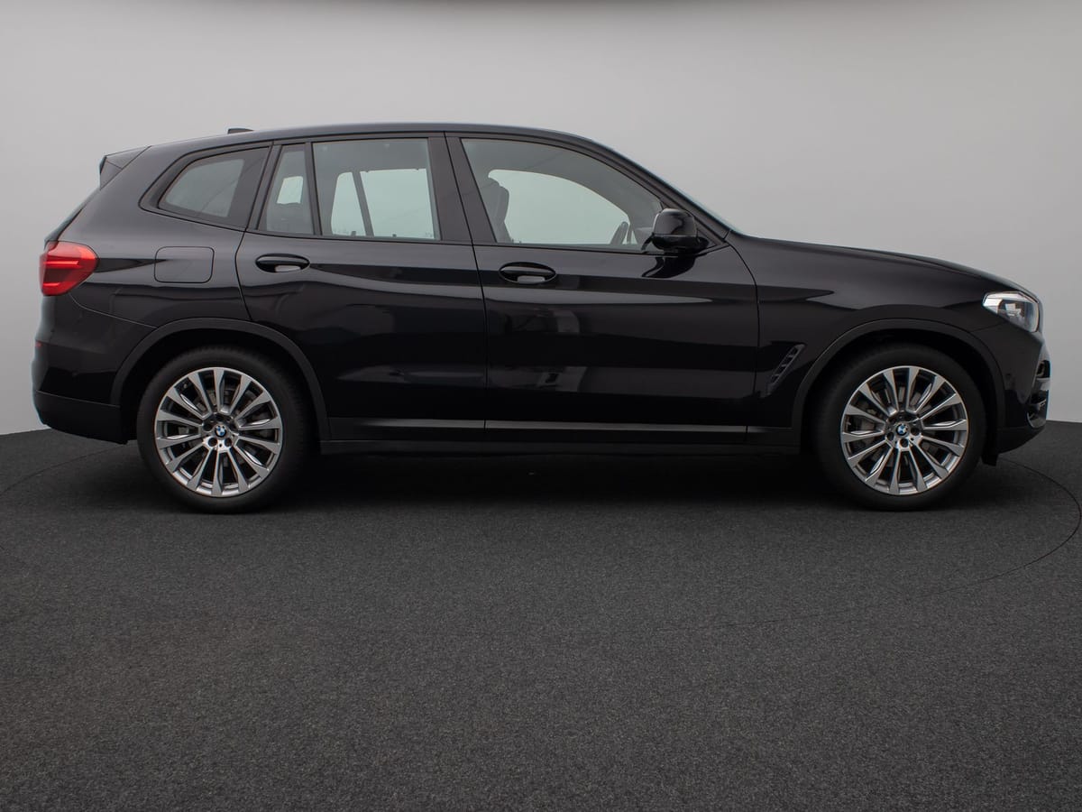 BMW X3 xD30i Panorama Kamera DAB HiFi Komfort 20Zoll foto 5