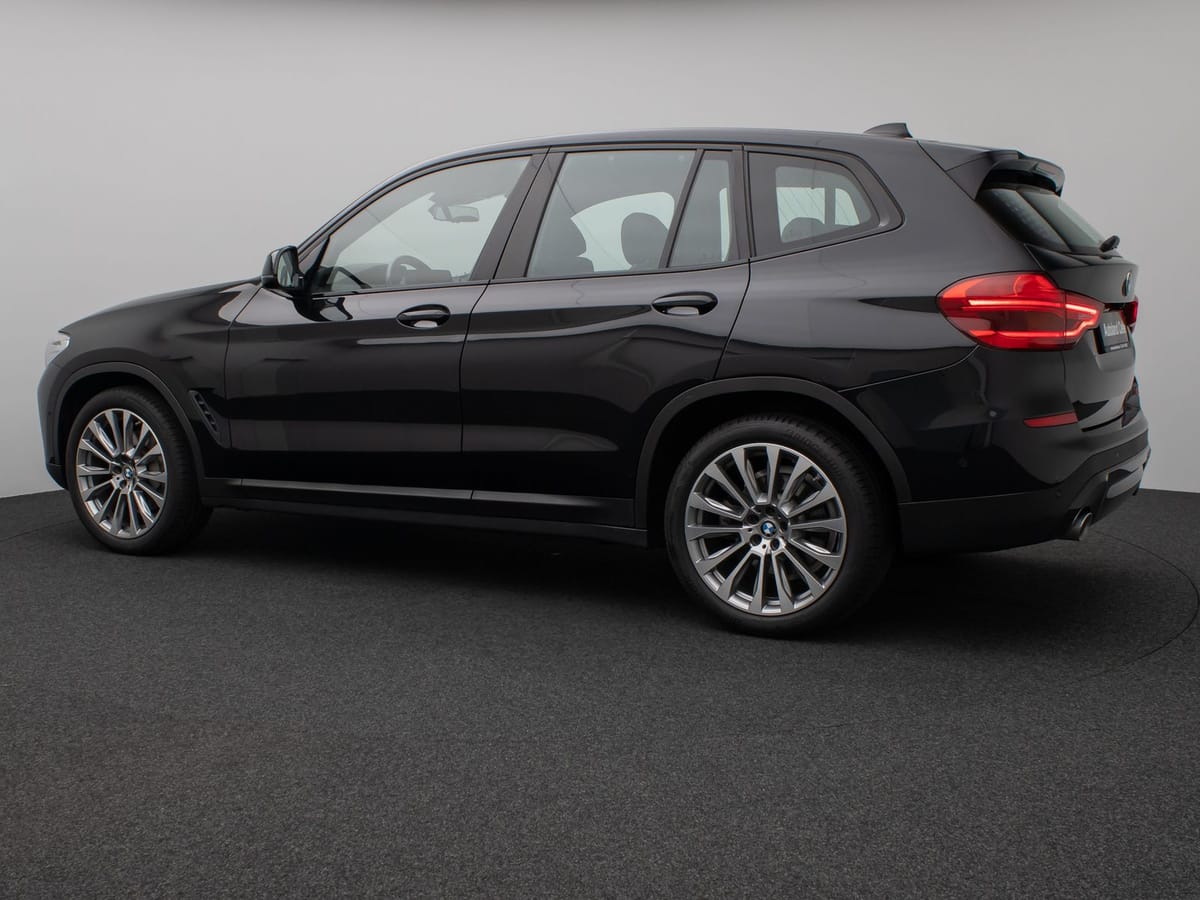 BMW X3 xD30i Panorama Kamera DAB HiFi Komfort 20Zoll foto 10