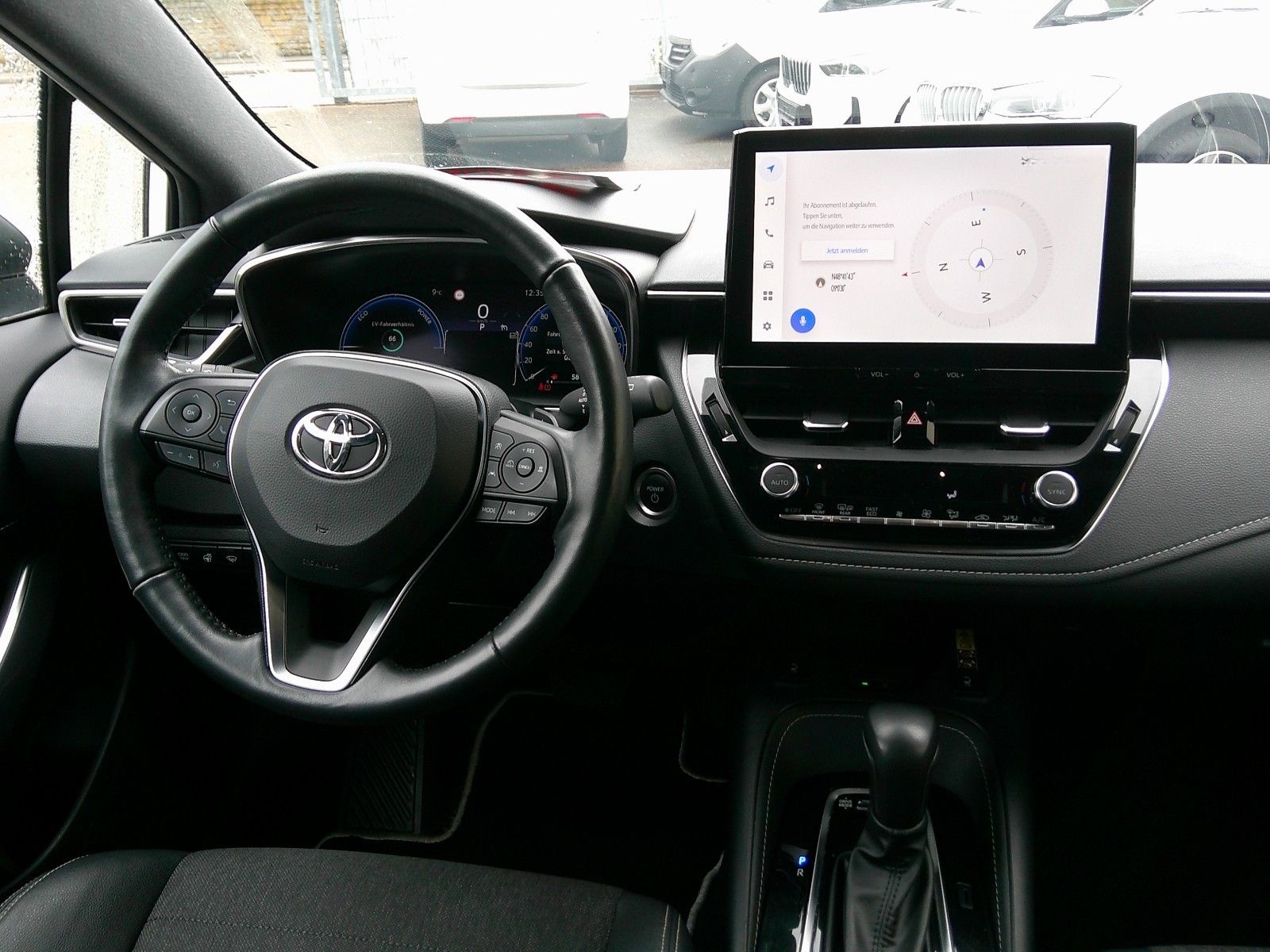 Toyota Corolla Touring 2.0 Sports Hybrid Team D foto 17