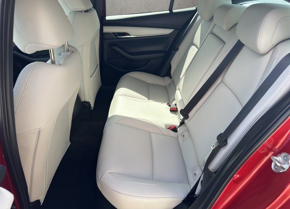 Mazda 3 SELECTION 186 PS ++Leder weiß+Design+Premium-P foto 12