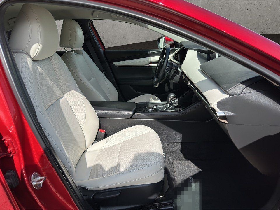 Mazda 3 SELECTION 186 PS ++Leder weiß+Design+Premium-P foto 16