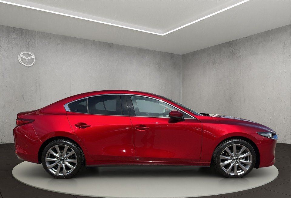Mazda 3 SELECTION 186 PS ++Leder weiß+Design+Premium-P foto 6