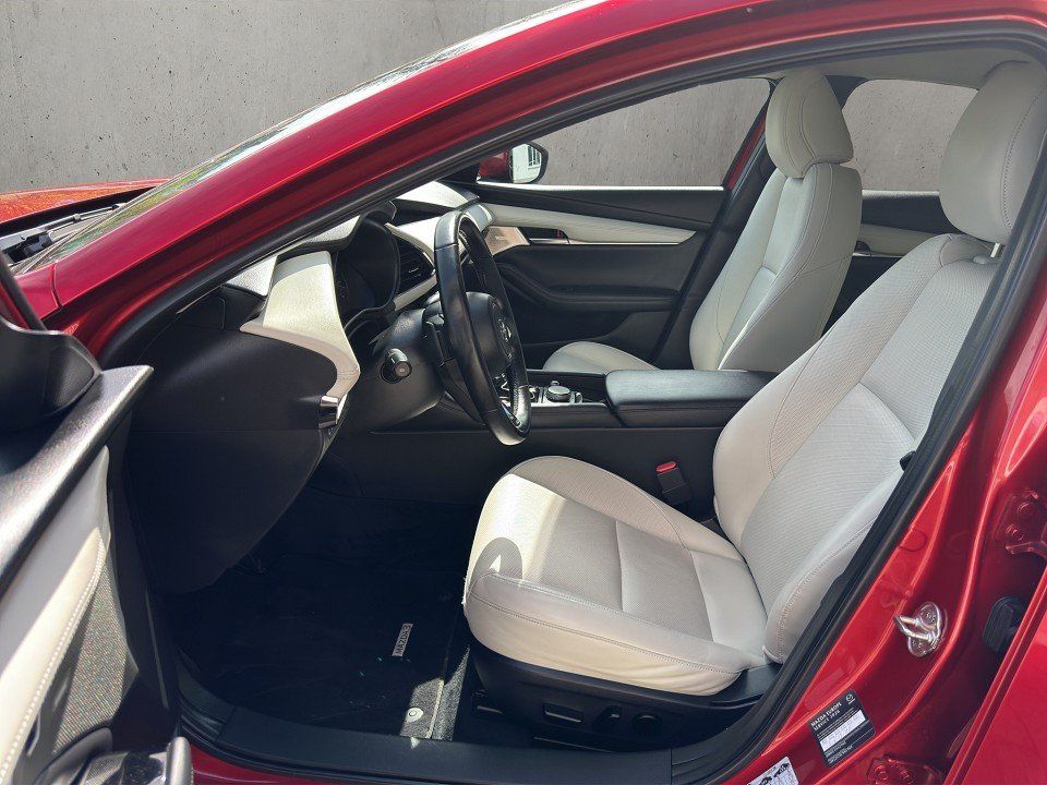 Mazda 3 SELECTION 186 PS ++Leder weiß+Design+Premium-P foto 9
