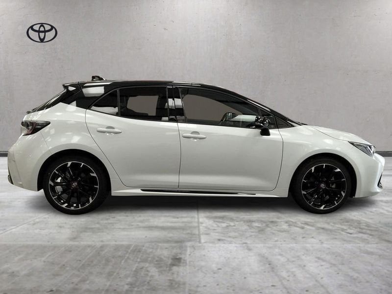 Toyota Corolla 1.8 Hybrid GR SPORT foto 4