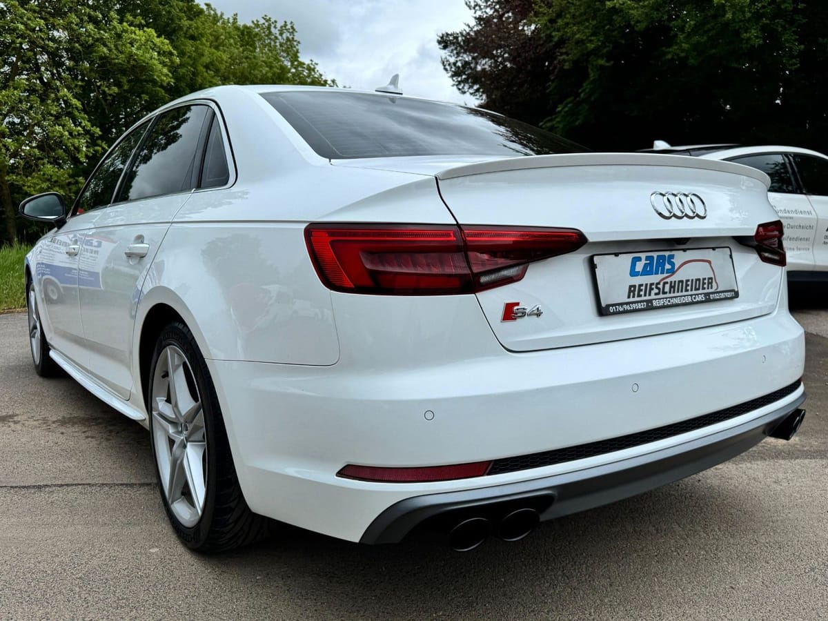Audi S4 Quattro Kamera Beheizbares Lenkrad B&O foto 2