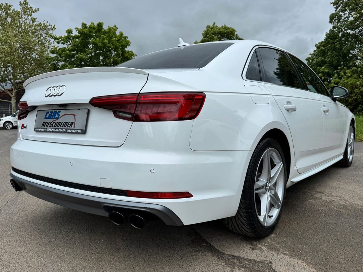 Audi S4 Quattro Kamera Beheizbares Lenkrad B&O foto 3