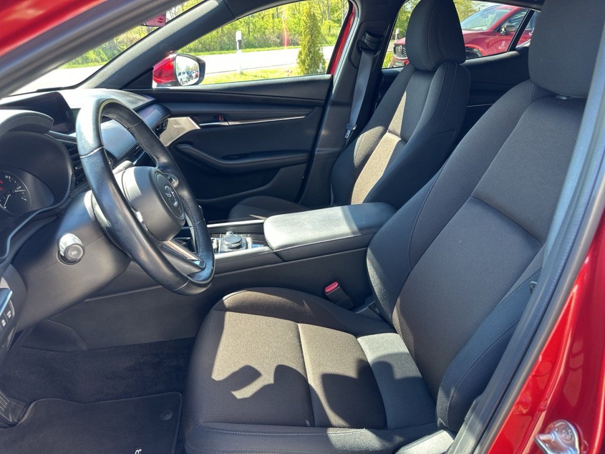 Mazda 3 SELECTION Standheizg Matrix 360° Klimaaut Sitz foto 9