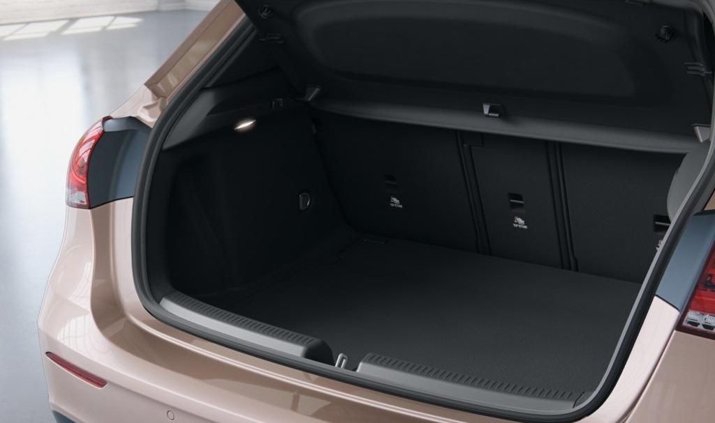 Mercedes-Benz A 200 d Kompaktlimousine AMG RüKam+Panoschieb. foto 11