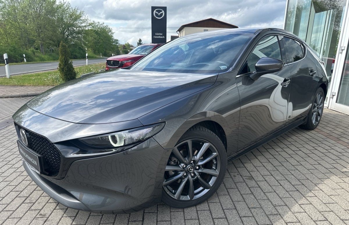 Mazda 3 Exclusive Matrix BOSE Freisprech Lenkradheizg  foto 3