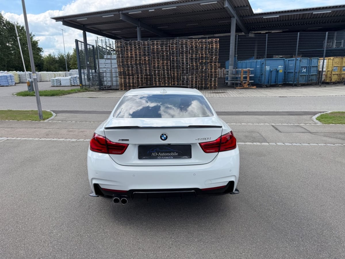 BMW 430i xDrive Coupé M Performance Aut Leder LED foto 7