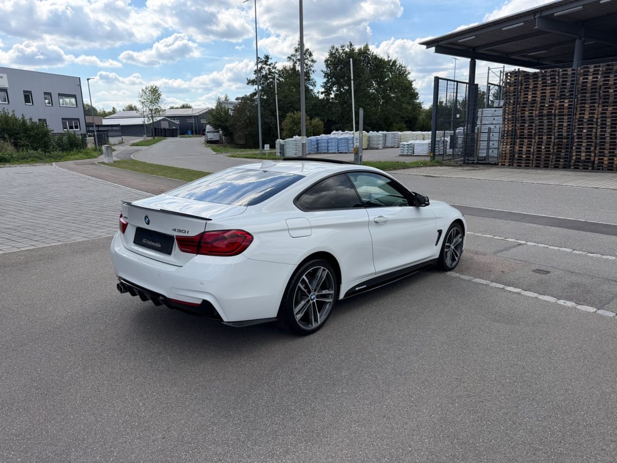 BMW 430i xDrive Coupé M Performance Aut Leder LED foto 8