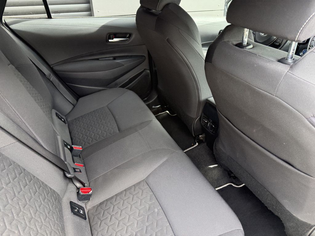 Toyota Corolla Touring Sports 2.0 Hybrid Team Deutschla foto 16