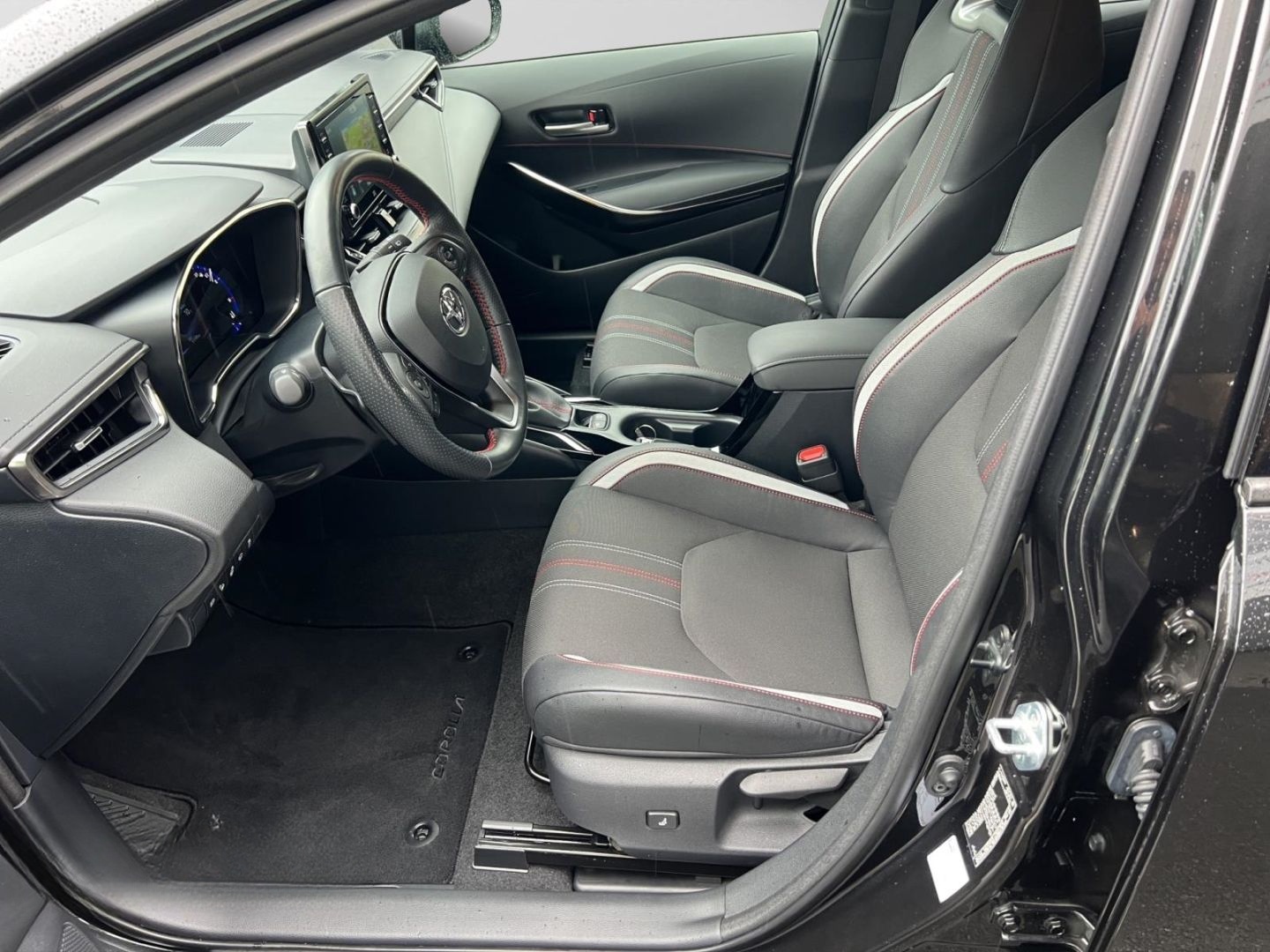 Toyota Corolla 2.0 Hybrid GR Sport*JBL*NAVI*Kamera*LED* foto 9