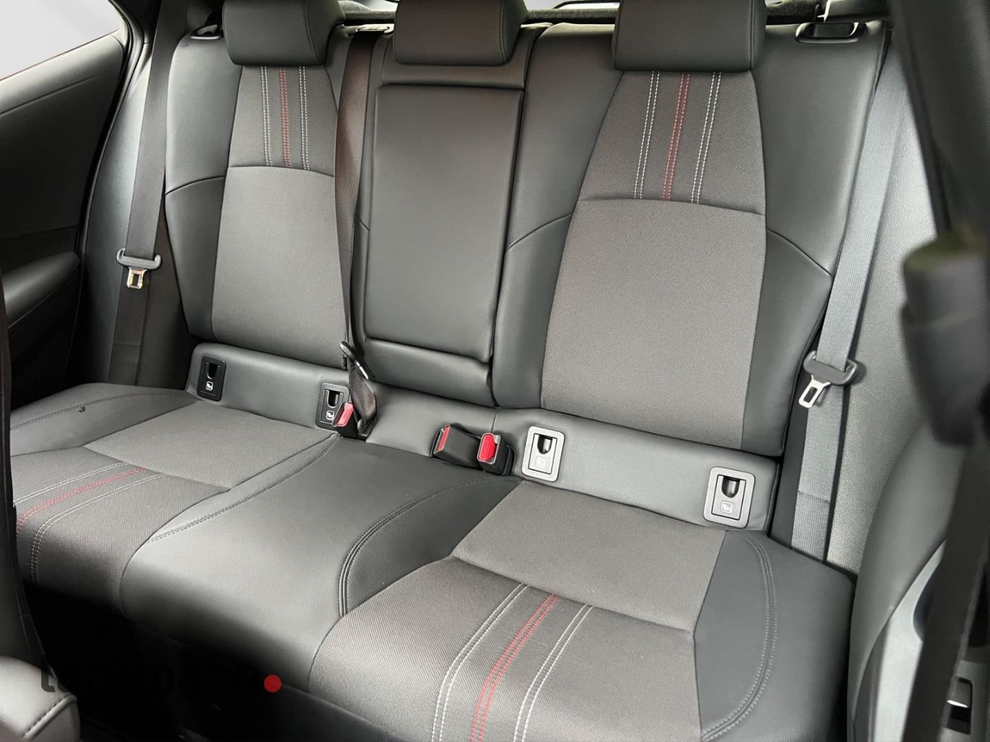 Toyota Corolla 2.0 Hybrid GR Sport*JBL*NAVI*Kamera*LED* foto 10