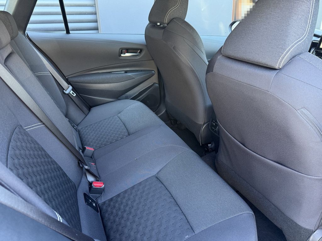Toyota Corolla Touring Sports 1.8 Hybrid Business Editi foto 18