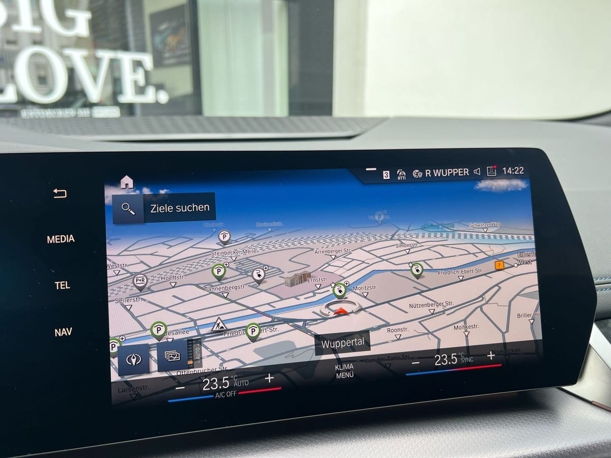 BMW 225e xDrive M Sport AdapLED PA DA+ AHK DAB RFK foto 9