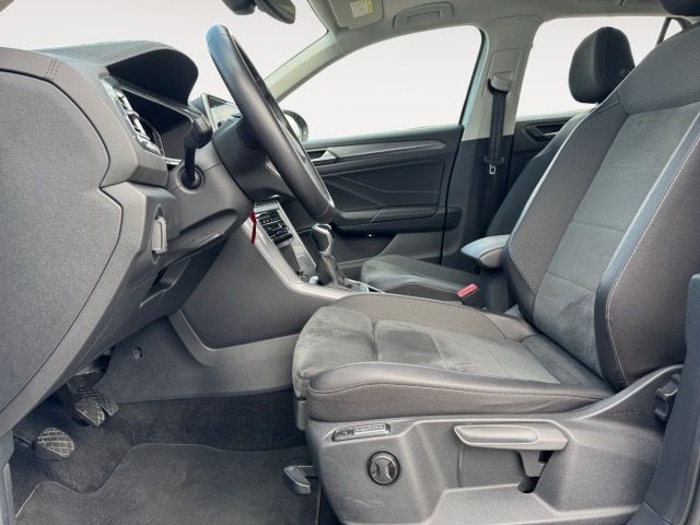 Volkswagen T-Roc 1.0 TSI Style Navi,AHK,Pano foto 9