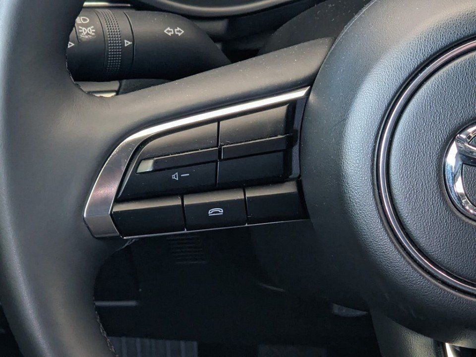 Mazda 3 2.5l (140PS) Takumi Leder Bose 360°Kamera 1.Ha foto 4