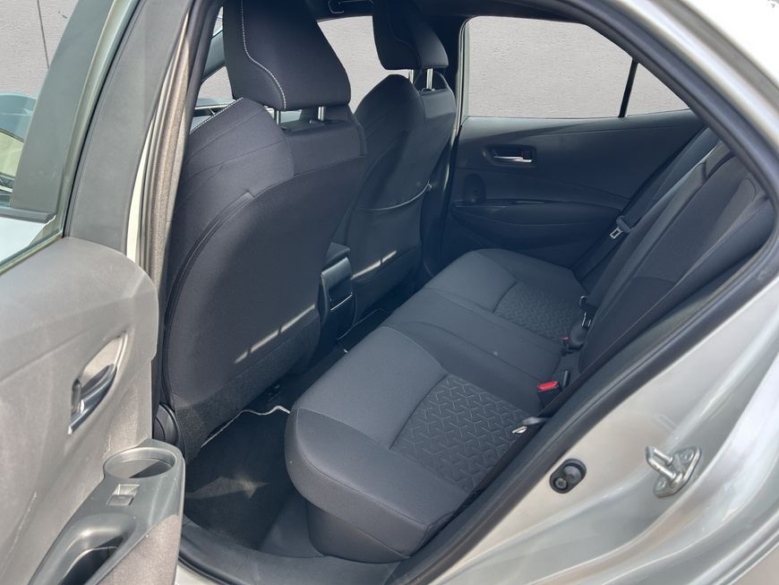 Toyota Corolla 1.8 Hybrid, 5-türig foto 15