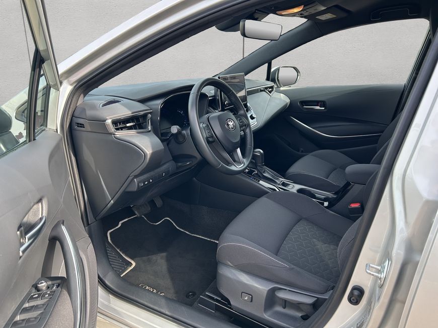 Toyota Corolla 1.8 Hybrid, 5-türig foto 10