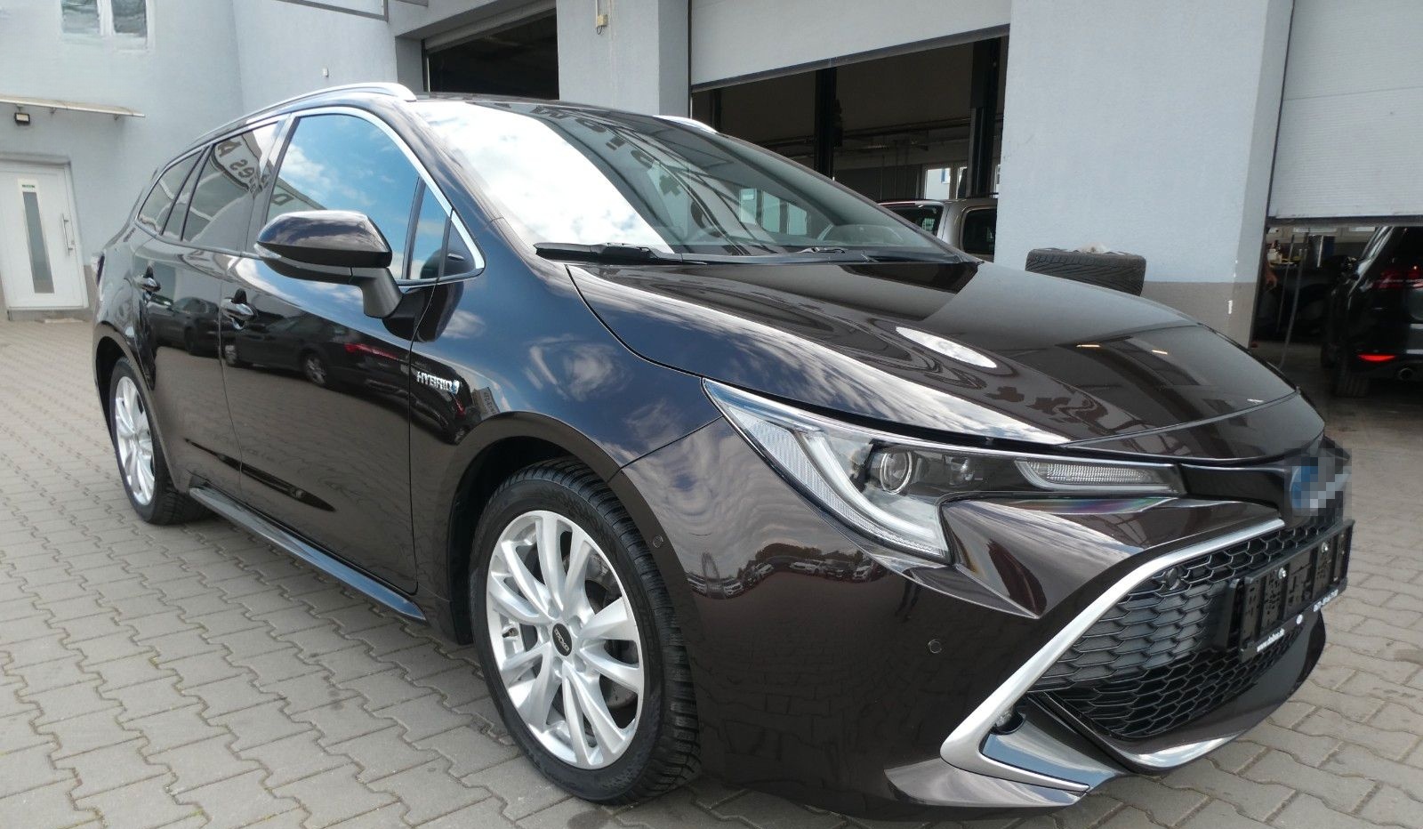 Toyota Corolla Touring Sports Hybrid Lounge CAM,BI-LED foto 2