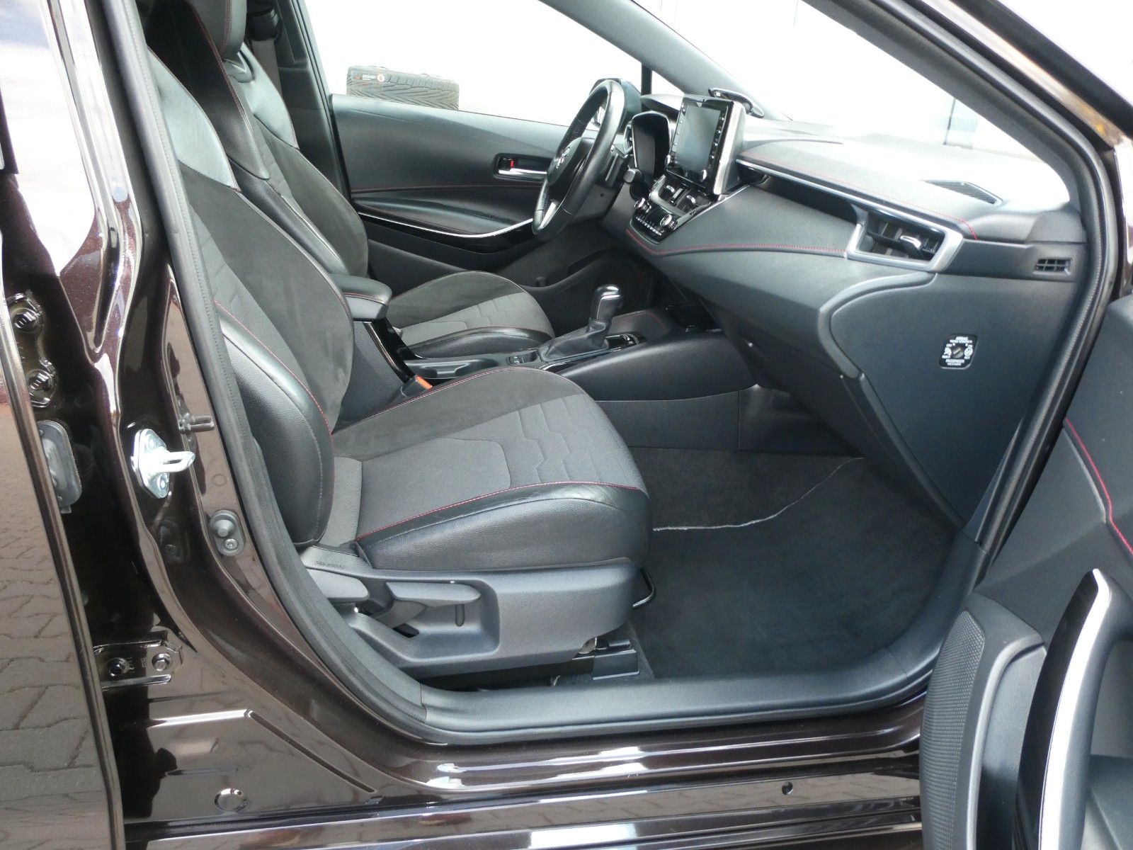 Toyota Corolla Touring Sports Hybrid Lounge CAM,BI-LED foto 9