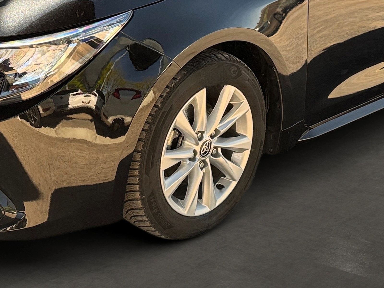 Toyota Corolla Touring Sports 1.8 Hybrid | Taxi | Navi foto 10