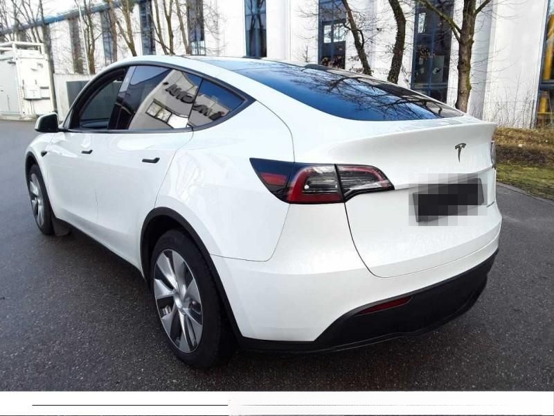 Tesla Model Y Long Range Dual AWD 360 Kam Autopilot 3 foto 3